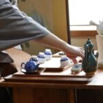 大阪の骨董屋にて茶会