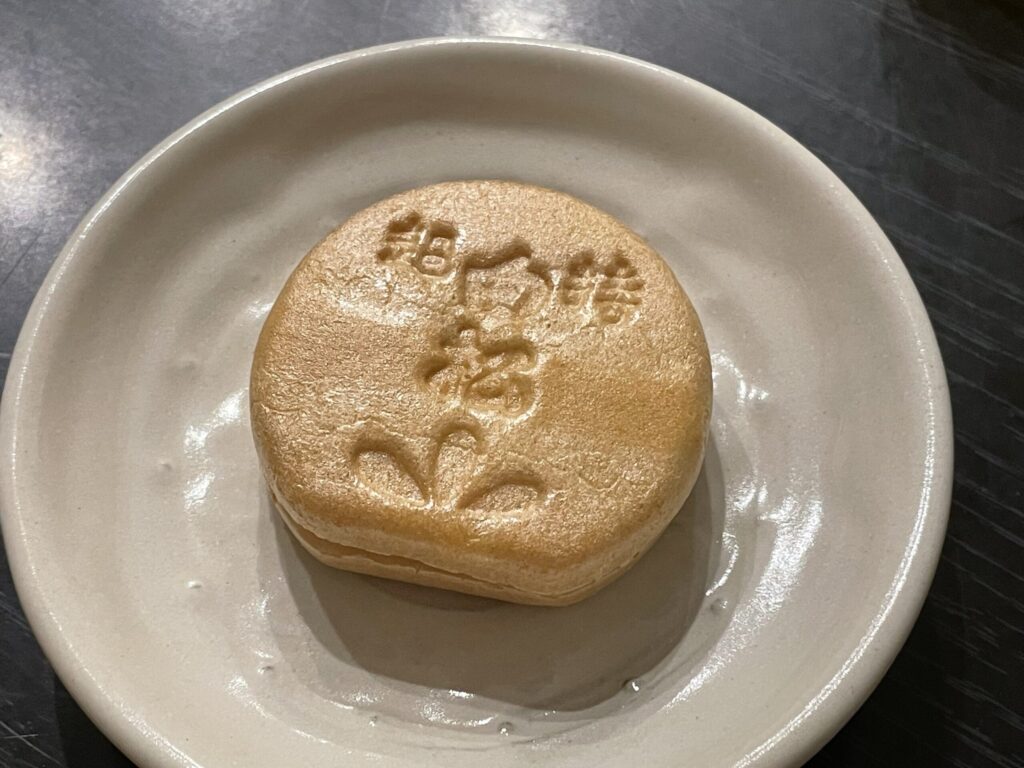 白松がモナカミニサイズ